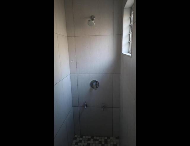 2 BEDROOM PROPERTY TO RENT IN OVERPORT